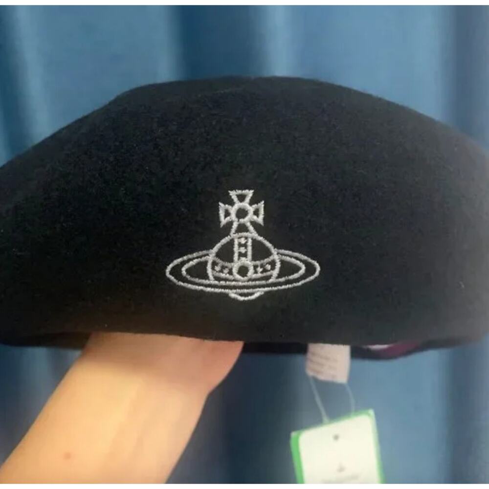 Authentic Vivienne Westwood Orb Logo Wool Beret NWT S/M